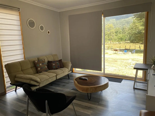 Parcela En Venta De 5000 M2 Con Dos Casas Nuevas