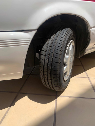 Nissan Tsuru 1.6 Gsi Mt
