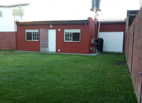Casa Alquiler 2 Dormitorios 1 Baño 1 Patio 300 Mts 2 - Villa Elvira