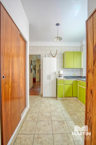 Casa 5 Ambientes, Suite, Playroom, Cochera X 2, Jardín Y Patio.
