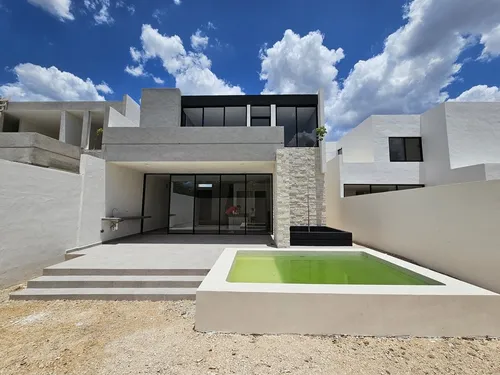 Casa En Venta En Mérida, En Cholul
