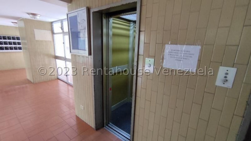 Apartamento En Venta En El Cafetal  Jjazpurua 24-296