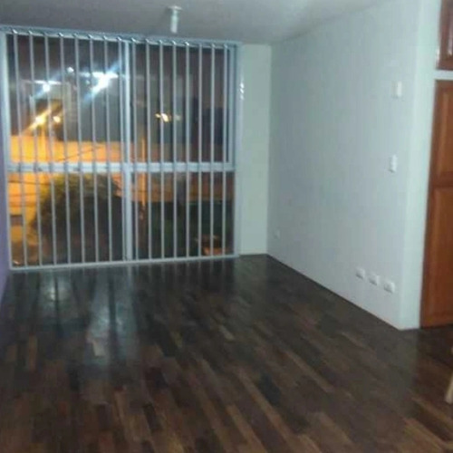 Venta De Hermoso Departamento En Cpndominio Vista Verde Breñ