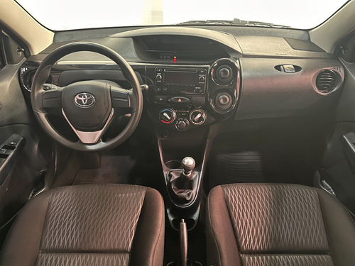 Toyota Yaris 1.5 107cv Xls Cvt