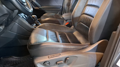 Volkswagen Tiguan 2.0 HIGHLINE DCT