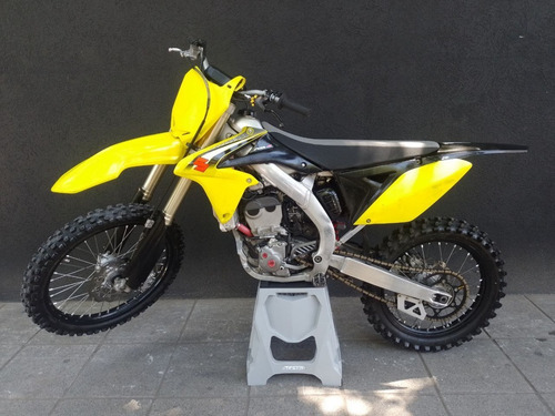 Imagen 17 de 25 de Suzuki Rmz 250 Modelo 2016 Con 140hs