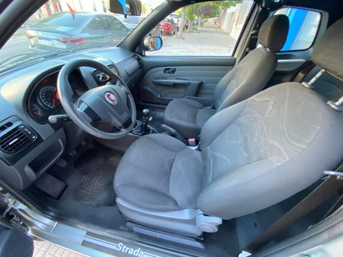 Imagen 10 de 10 de Fiat Strada 2019 1.4 Working Cd