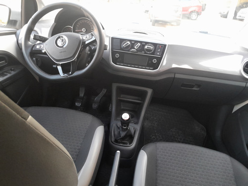 Volkswagen Up! 1.0 Cross Up!