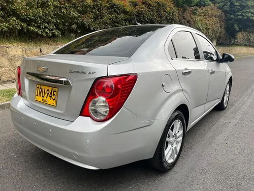 Chevrolet Sonic 1.6 Lt 5 p Automática