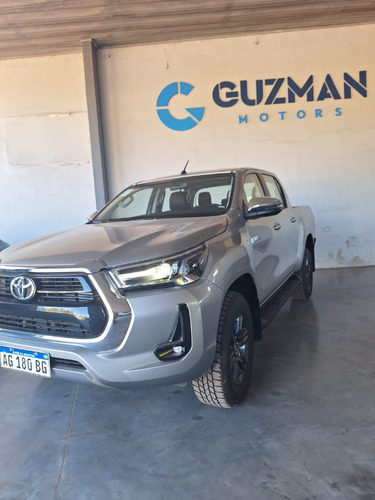 Toyota Hilux 2.8 Cd Srv 177cv 4x2