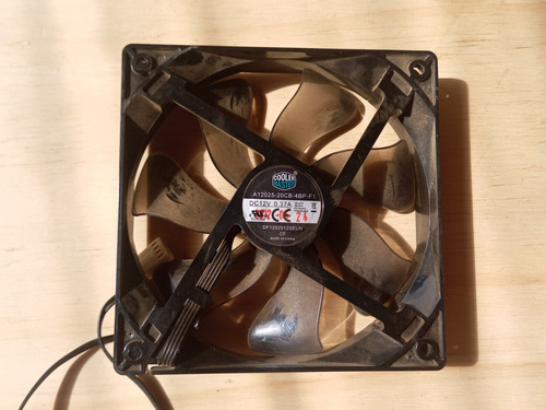 Ventilador Cooler Master 12v 12cm Para Pc 4 Pines C Detalle