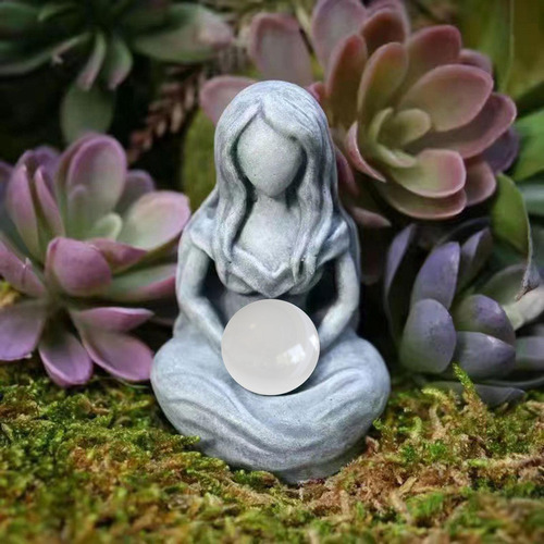Estatua De La Madre Tierra Figura De Arte De La Madre Tierra