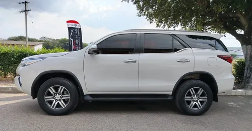 Toyota Fortuner Srv 2020