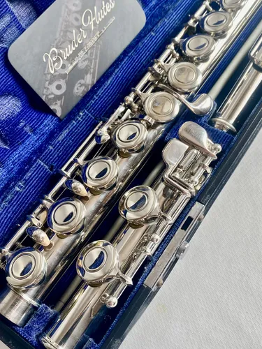 Flauta Transversal Yamaha Yfl 23 - Made Japan #25 Flauta Transversal Yamaha Yfl 23 - Made Japan #25