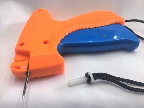 Imagen 5 de 6 de Kit Pistola Etiquetadora + 2 Cajas Plastiflechas 25mm