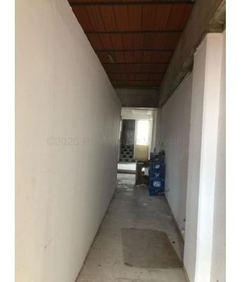 Imagen 14 de 14 de Local En Alquiler Colinas De Vista Alegre 21-7965 Renta House Los Samanes