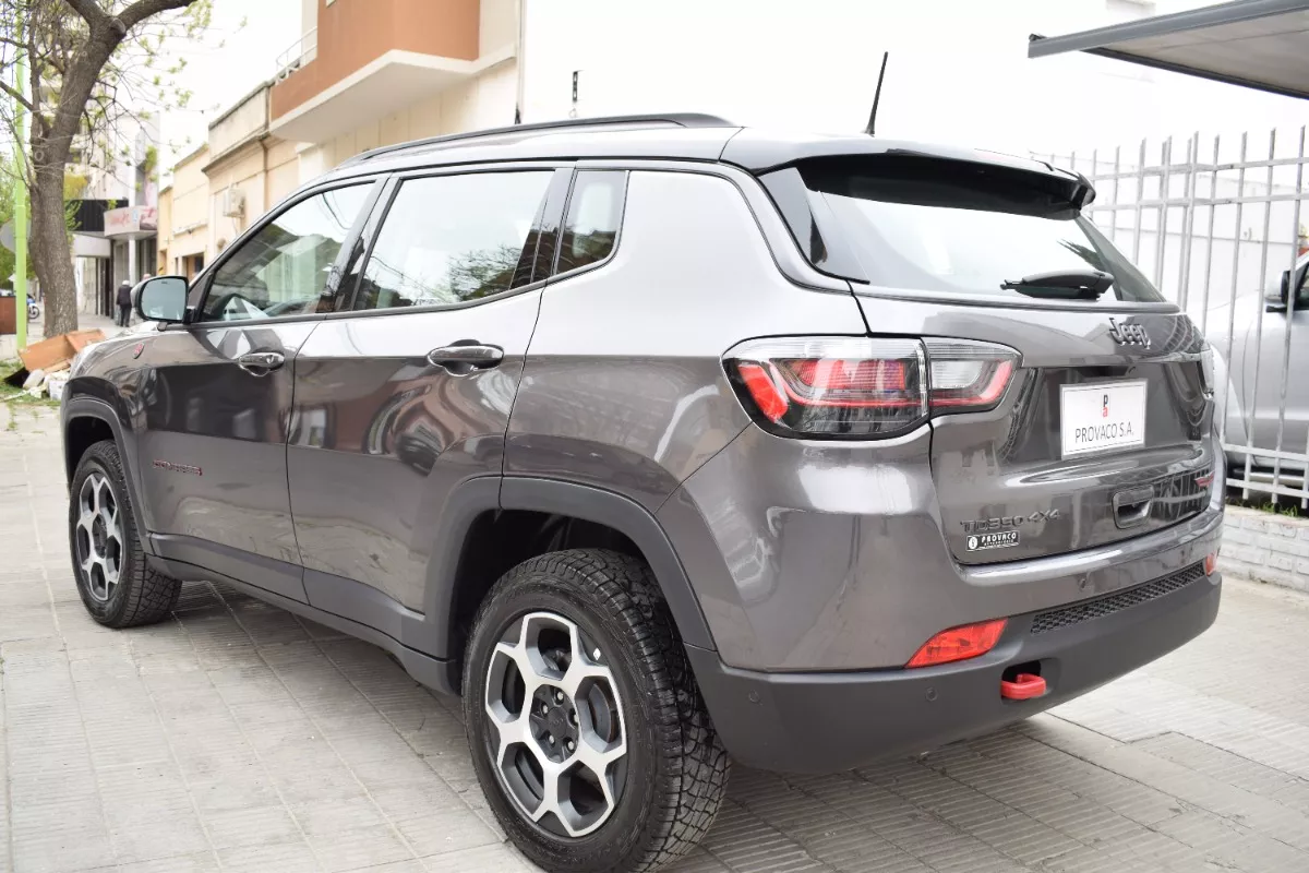 Jeep Compass 2.0 Td At9 4x4 Trailhawk