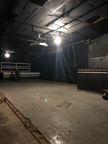Imagen 3 de 4 de Inmueble Comercial En Alquiler En Lanus Oeste
