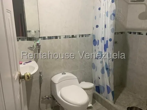 Casa En Venta, Urb. Mariperez
