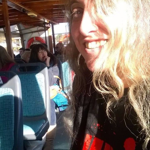 Imagen 3 de 7 de Historia De Una Chica Que Se Enamoró De Un Pez Daniela Pasik