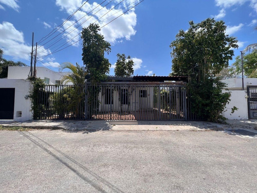 Casa En Venta En Mérida, Montecristo.