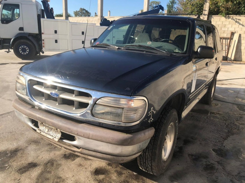 Explorer Xlt 4x4 Mod95 Efectivo$300.000 / Permuto.