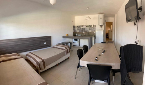 Complejo De Departamentos En Villa Sta. Cruz Del Lago · A 15 Minutos De Carlos Paz · Pileta · Hermosa Vista