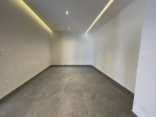 Imagen 14 de 19 de Venta De Penth House En Bosque Real