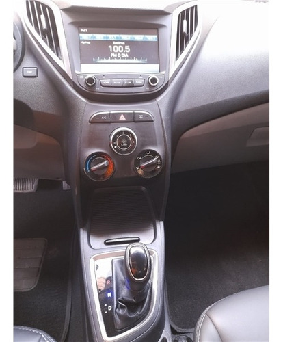 Imagem 7 de 10 de Hyundai Hb20s 1.6 Comfort Style 16v Flex 4p Automático