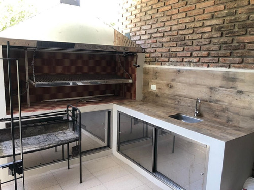 Imagen 10 de 30 de Venta Casa 5 Amb En Club De Campo Los Pinguinos, Ituzaingo