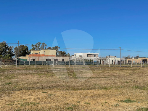 Lote En Venta En Barrio Santa Sofia, Pilar Del Este