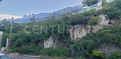 Terreno En Venta En Jardines Coloniales, San Pedro Garza García