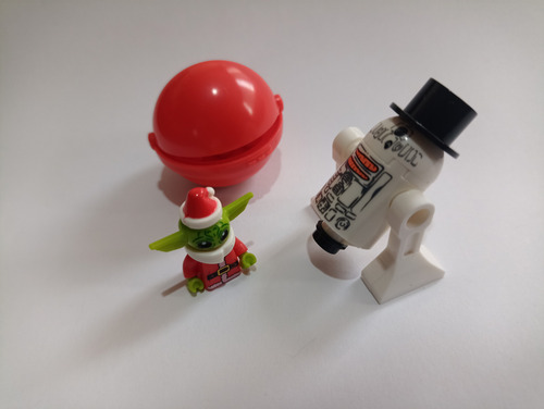 Bebe Yoda Navidad Arturito Figura R2d2 Grogu Star Wars