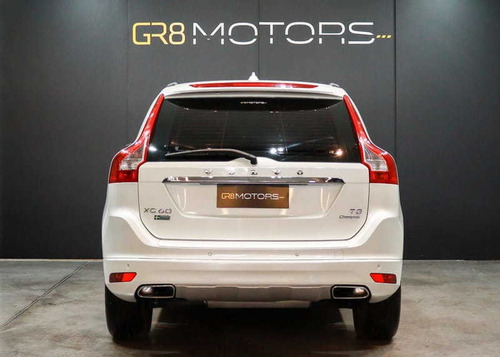 Imagem 5 de 15 de Volvo Xc60 T5 Momentum 2.0 Turbo Awd