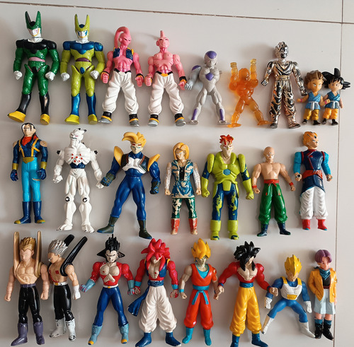 Figuras Dragón Ball Z Bootleg Vintage 90s 24 Piezas (Usado)