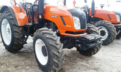 Imagen 5 de 8 de Tractor Someca Modelo 1004 De 100 Hp 4x4 Tdf Y 3 Puntos