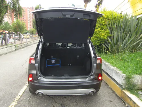 Ford Escape 2.0 Titanium At 4x4