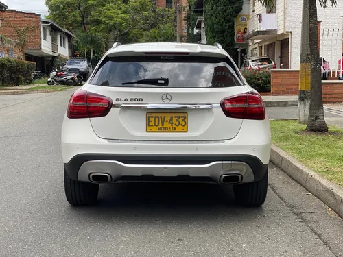 Mercedes-Benz Clase GLA 1.6 Urban