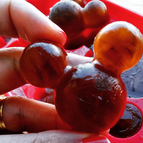 Imagem 3 de 3 de Forma Para Gelo Mickey Mouse Disney