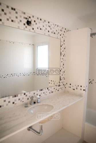 Casa En Venta Ubicado En San Alfonso, Pilar Del Este