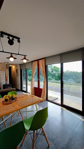 Cabaña En Alquiler Villa Serrana, Aire Acondicionado, Wi-fi, Directv.