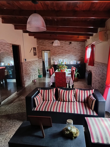 Venta Casa 3 Dormitorios En Berisso Calle 30 Y 169
