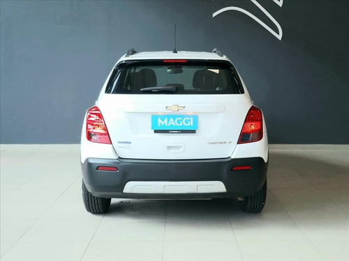 Imagem 6 de 11 de Tracker 1.8 Mpfi Lt 4x2 16v Flex 4p Automático