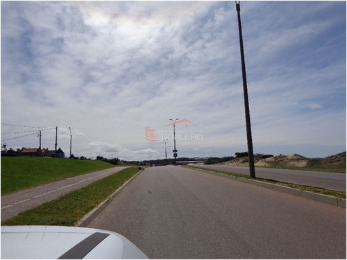 Imagen 2 de 3 de Casa En Venta Y Venta En Manantiales, Punta Del Este