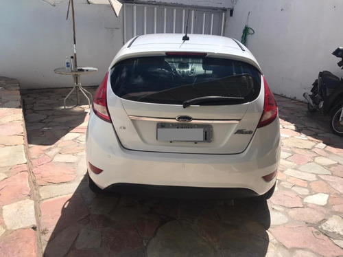 New Fiesta Se Hatch 1.6 Manual 2012