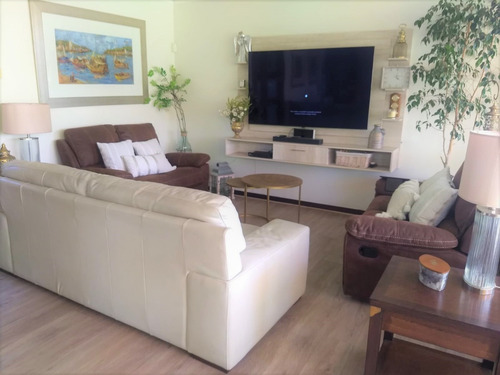 Imagen 3 de 25 de Estupenda Casa Estilo Mediterraneo, Chamisero-colina