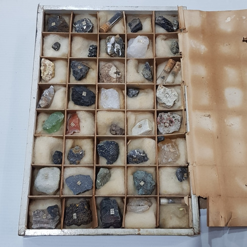 Imagen 5 de 10 de Antigua Colección De Piedras Y Minerales Muestra 7o 1834