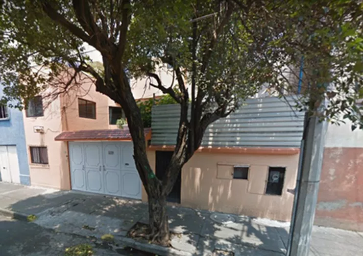 Casa En Venta En La Calle De Piña En La Colonia Nueva Santa Maria En Azcapotzalco