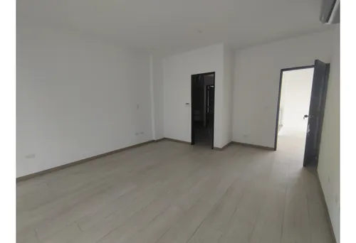 Casa Lomas De La Lagunita