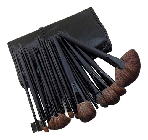 El Cepillo Profesional Del Maquillaje Fija Las Cerdas De La